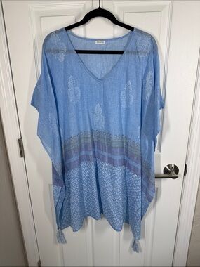 Dharma gauzy cotton v-neck poncho lightweight summer layer O/S